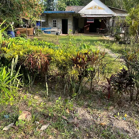 Ban Pa Pen Apartment Ko Kut ภายนอก รูปภาพ